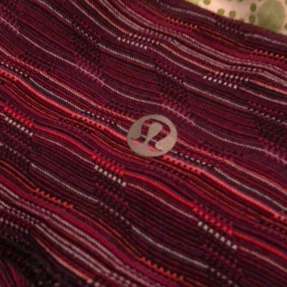 Lululemon Wunder Under Leggings - Picture 5 of 5